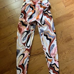 Lici Fit Pixie High Waist Scrunch Leggings